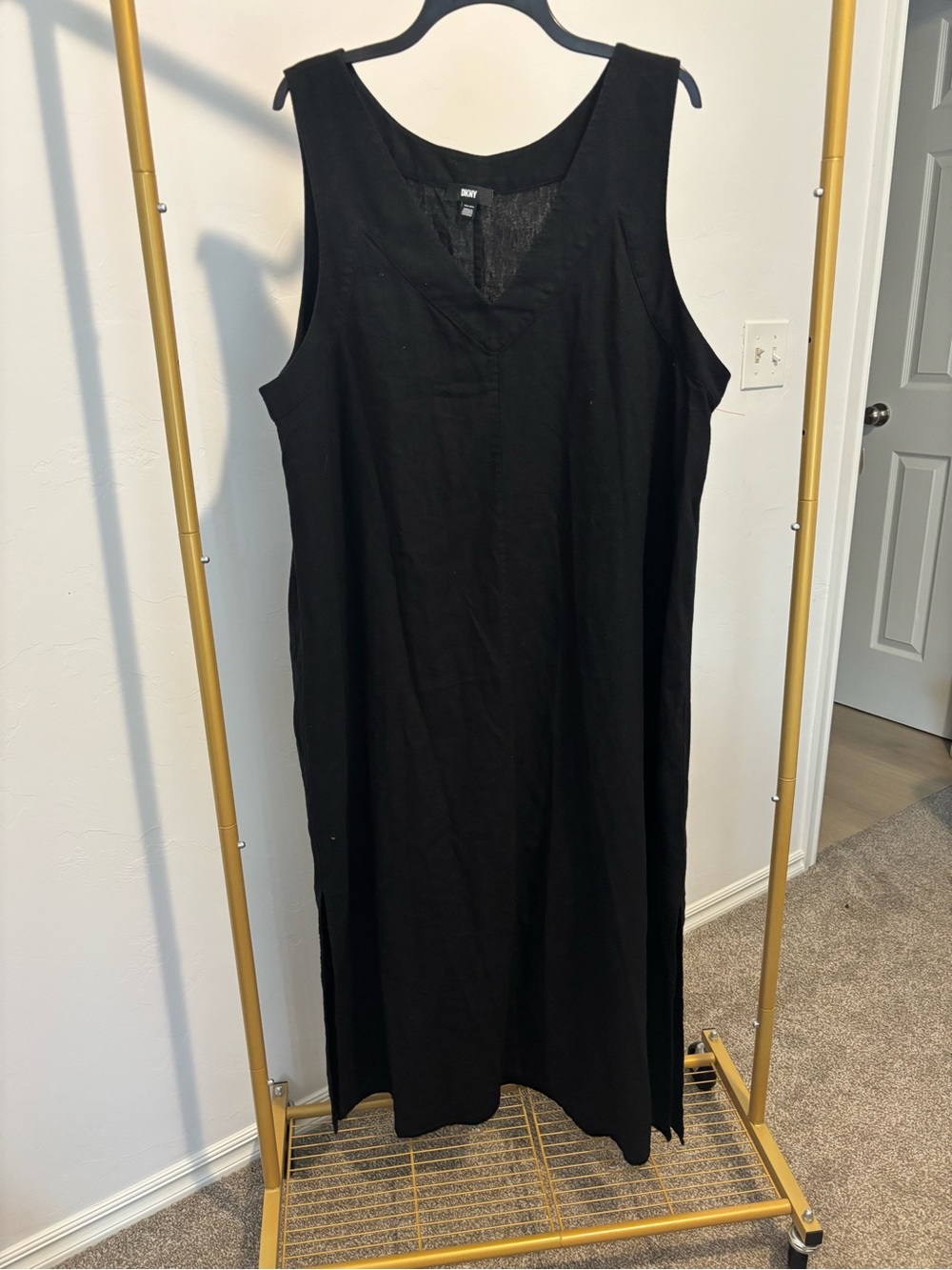 DKNY linen blend maxi dress! Size XXL